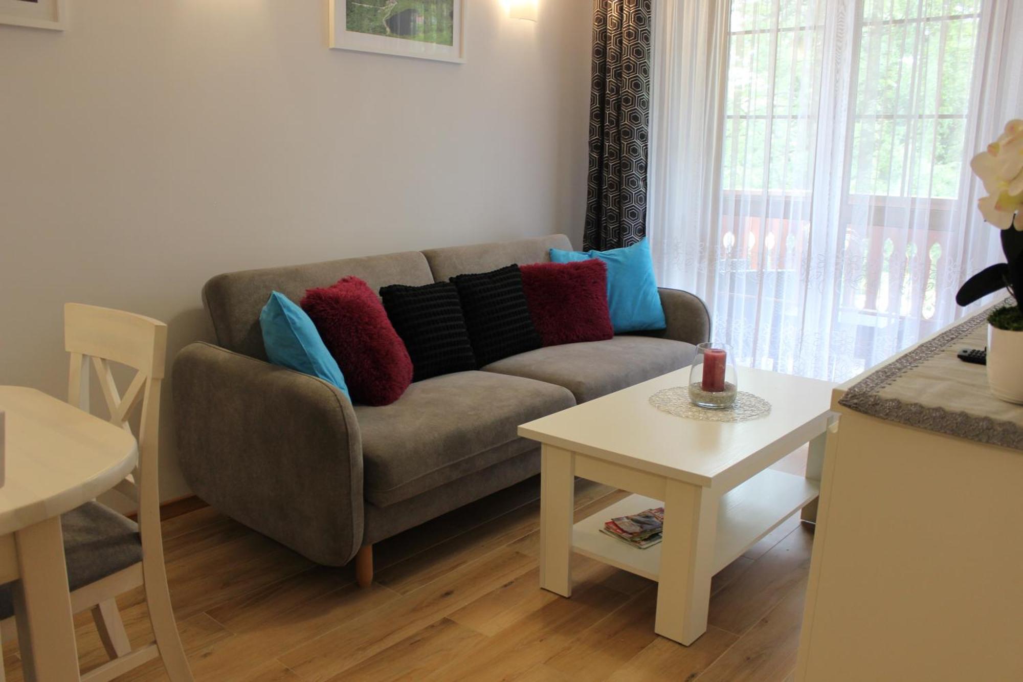 Apartament Blisko Centrum Z Garazem Karpacz Exterior foto